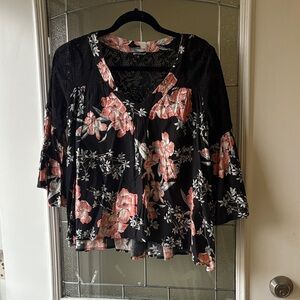 Rip Curl Black and Pink Floral Blouse preloved